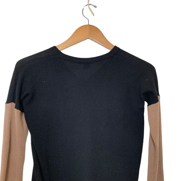 Theory 100% Cashmere Black Bodice Camel Sleeves V-Neck Sweater Size P /TP Soft - Picture 4 of 11